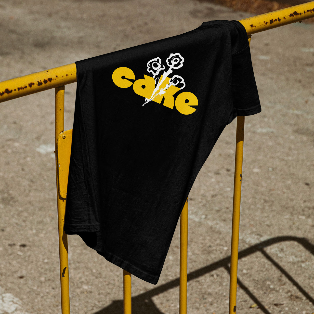 CAKE SHORT SLEEVE T-SHIRT (COLOUR: BATCH BREW)